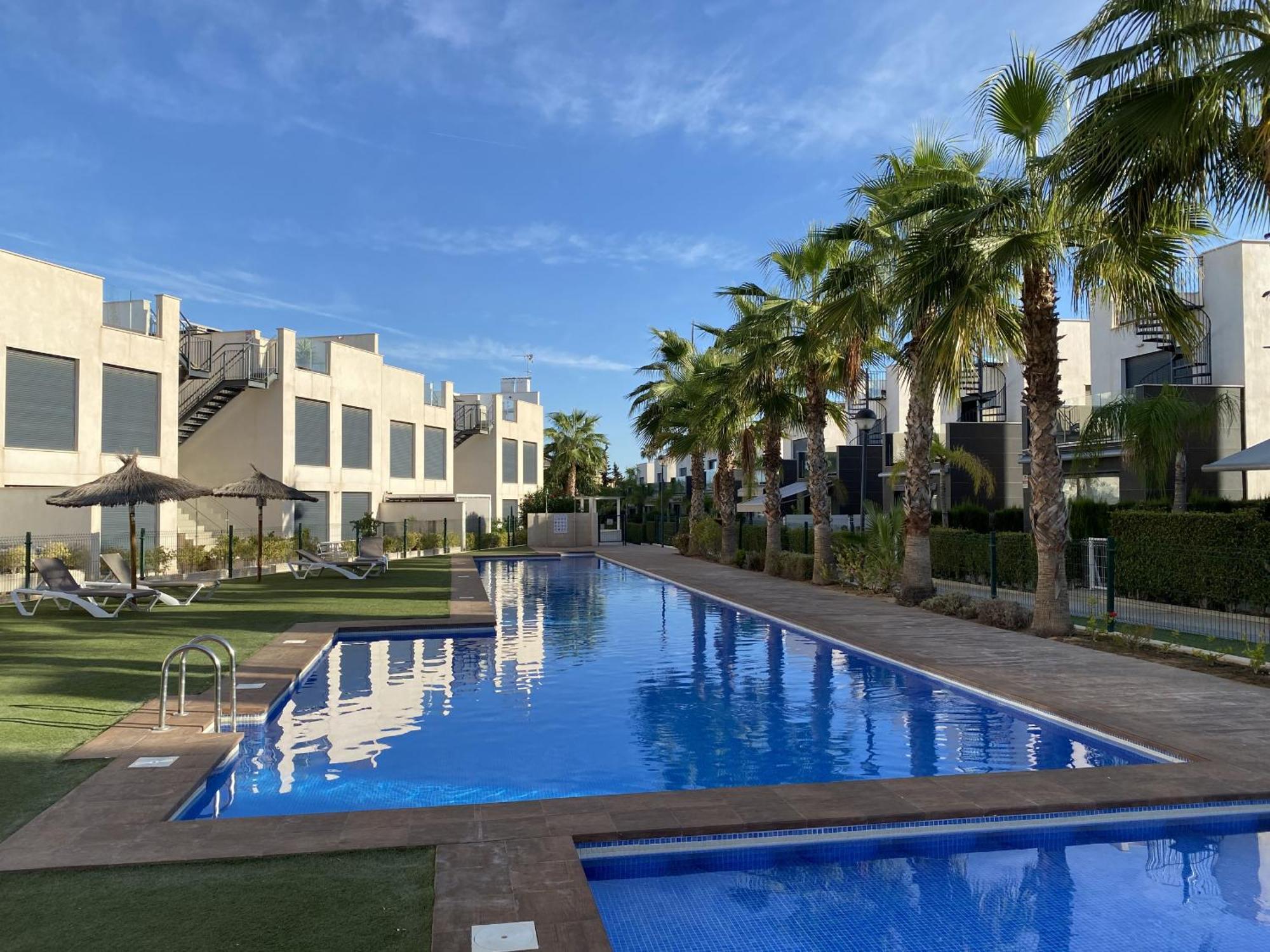 Villa Tindra Τορεβιέχα Εξωτερικό φωτογραφία