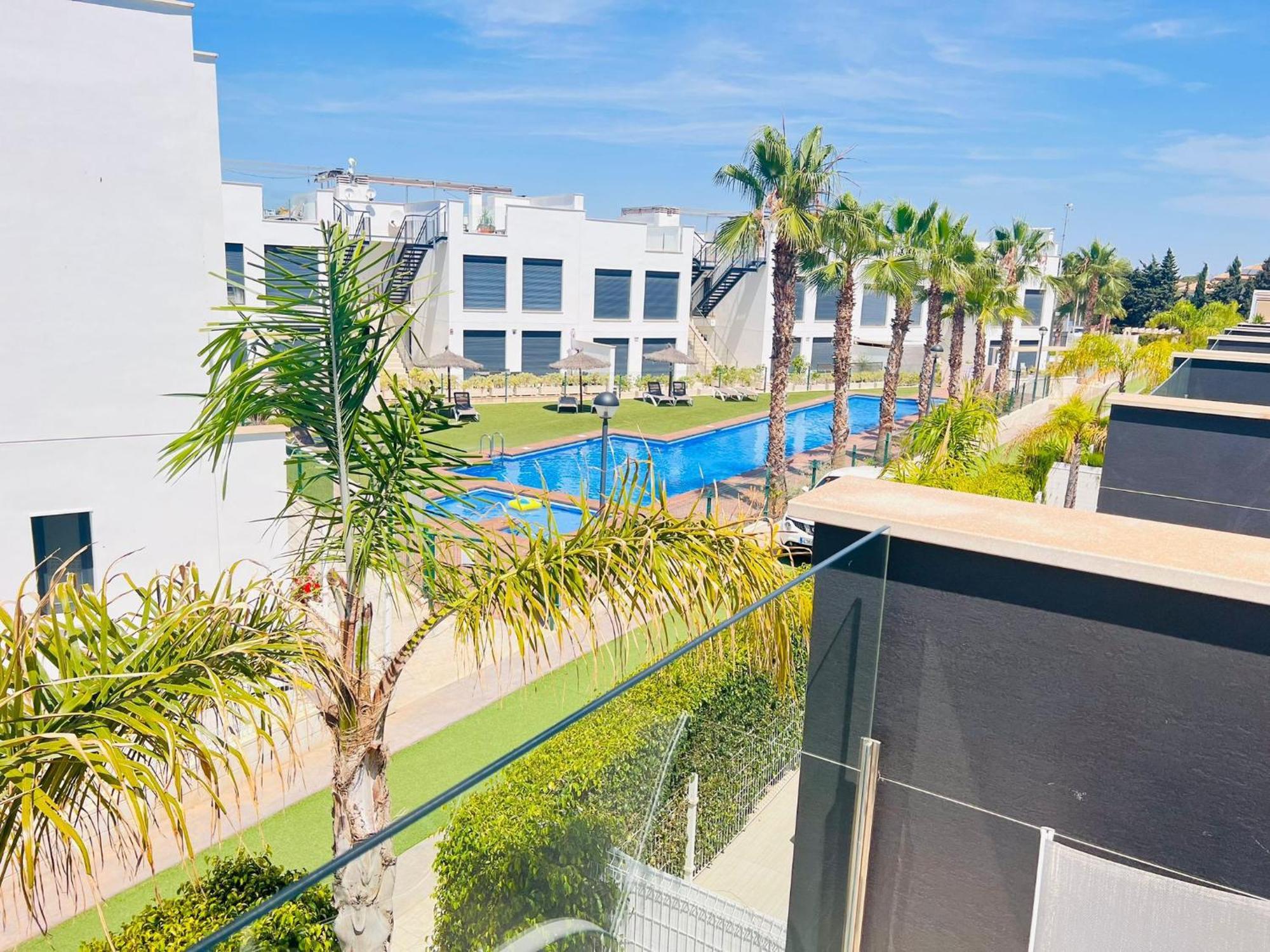 Villa Tindra Τορεβιέχα Εξωτερικό φωτογραφία